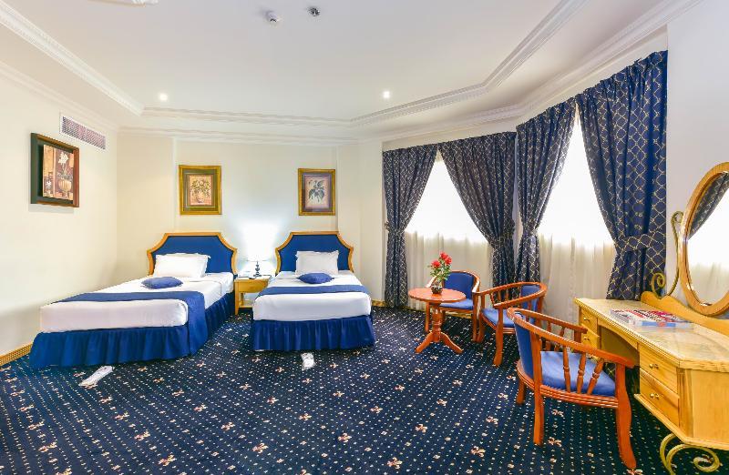 Cayam Hotel Доха Екстериор снимка