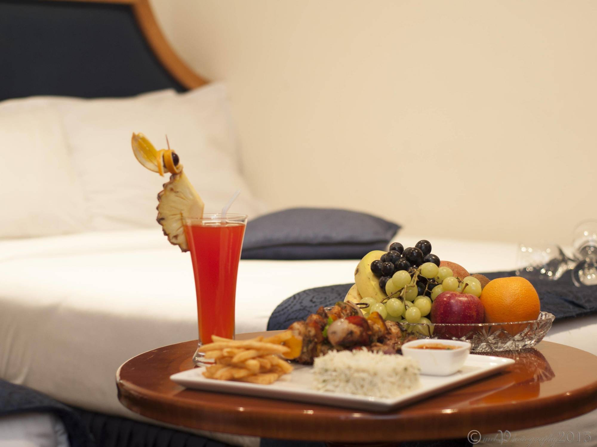 Cayam Hotel Доха Екстериор снимка