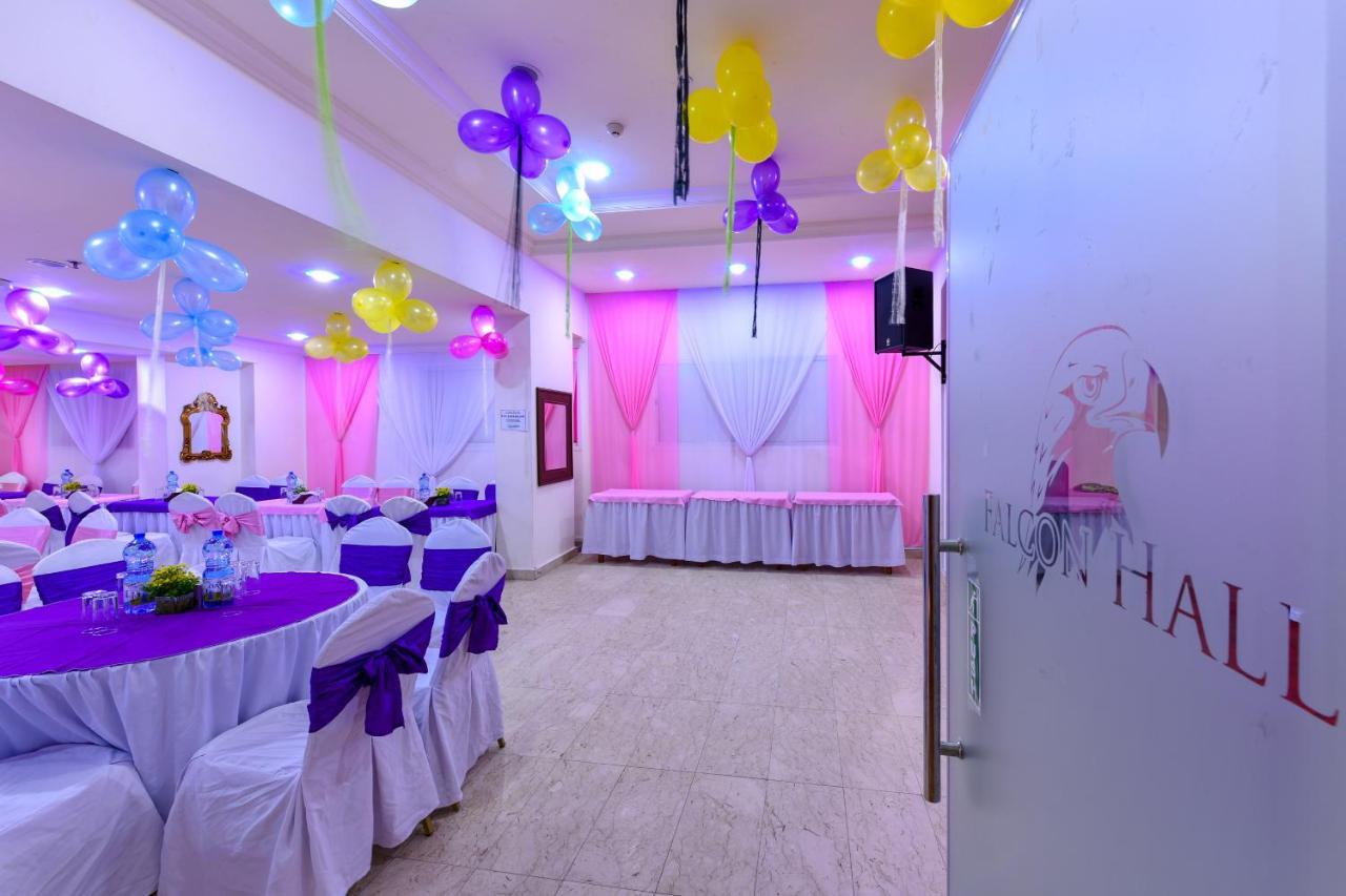 Cayam Hotel Доха Екстериор снимка